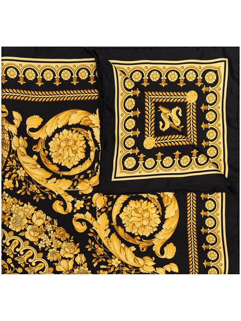 versace foulards angebote|farfetch versace scarves.